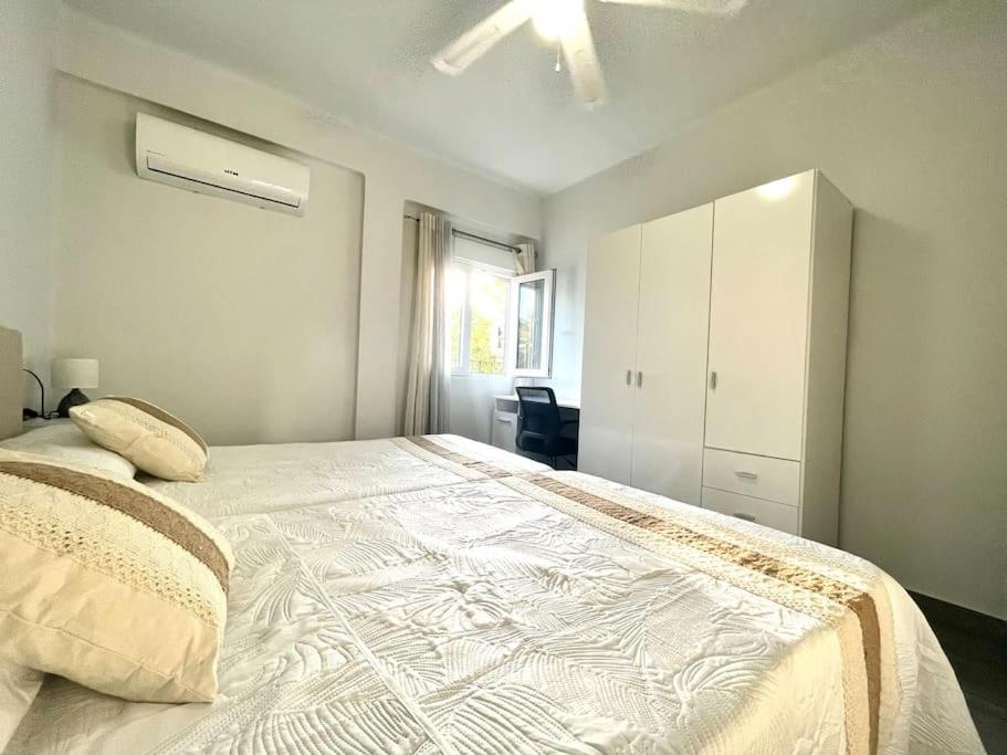 Apartamentos Rincon Andaluz 3 Кордоба Екстериор снимка
