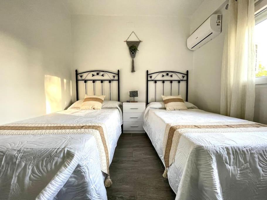Apartamentos Rincon Andaluz 3 Кордоба Екстериор снимка